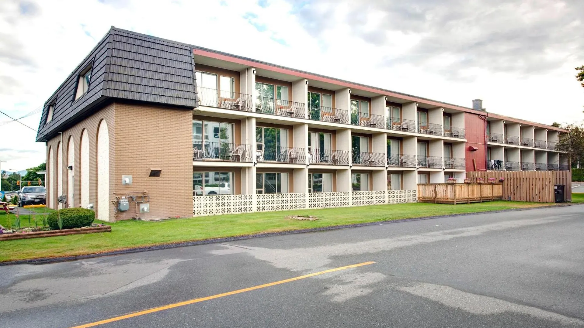 Travelodge By Wyndham Nanaimo 2*,  Kanada